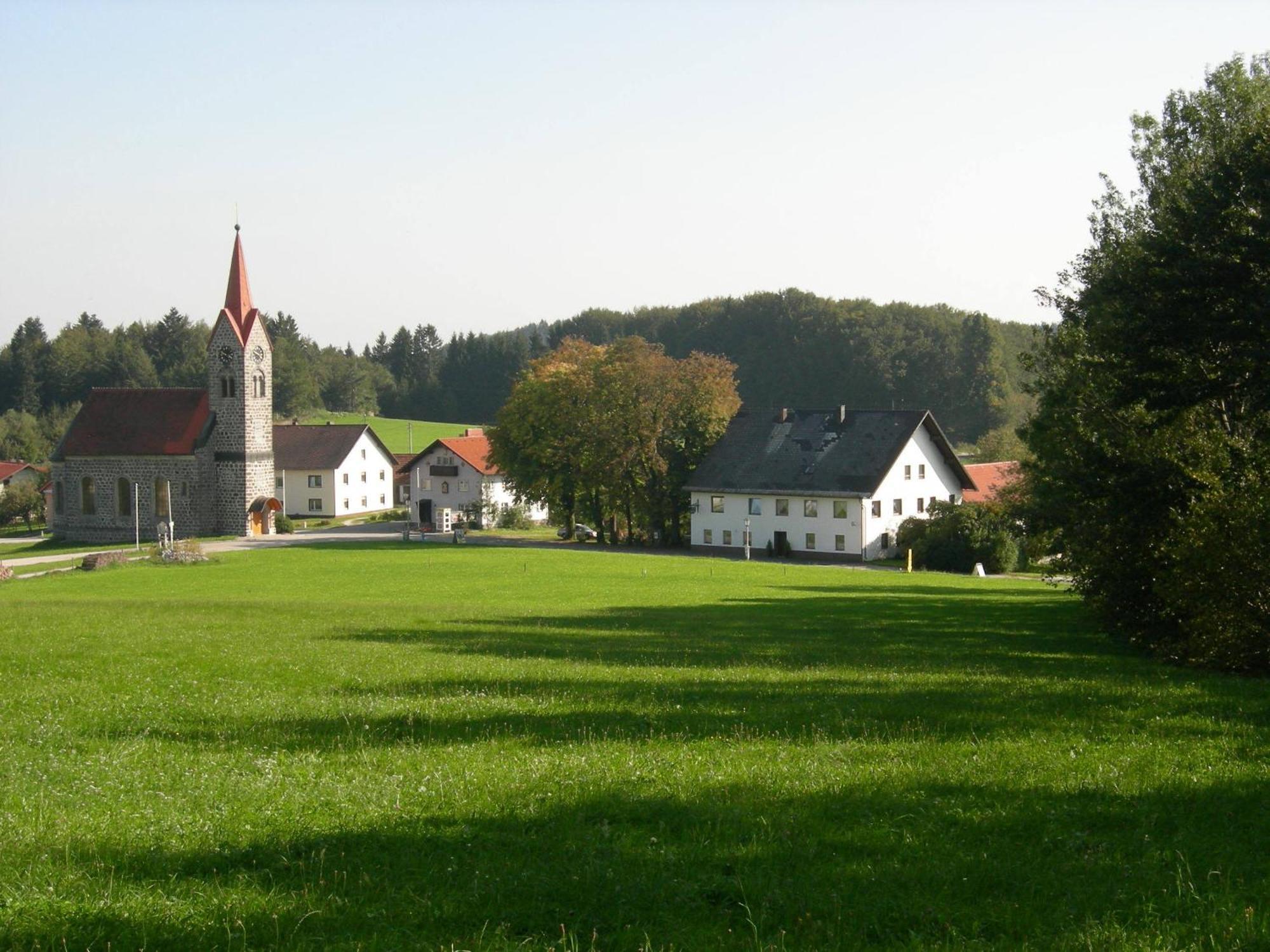 Gasthof-Pension Zum Haugstein - Familie Eder エンゲルハートシュツェル エクステリア 写真